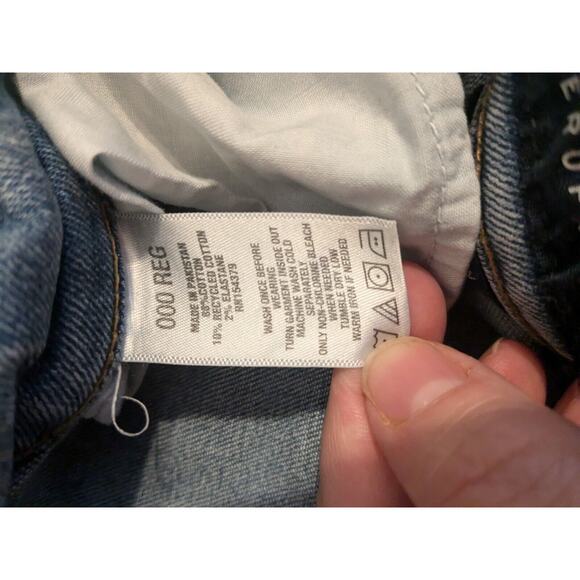 Aeropostale Curvy Mom Jeans Factory Distressed Blue Women Size 000 Ripped - Picture 8 of 8